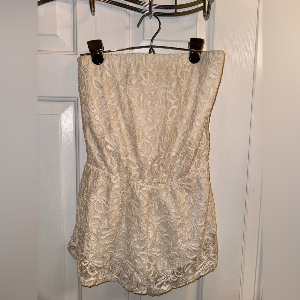 Kirra Cream Lace Detail Romper from PacSun, Size XS